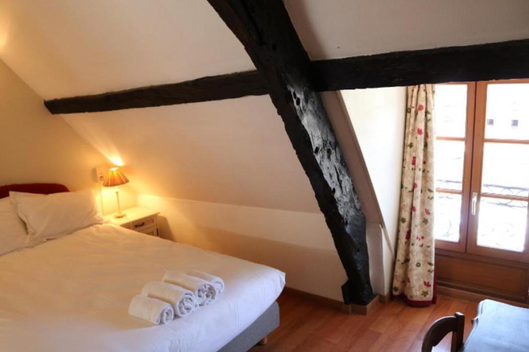 Le Poisson Ivre Bed & Breakfast Dinan Ngoại thất bức ảnh