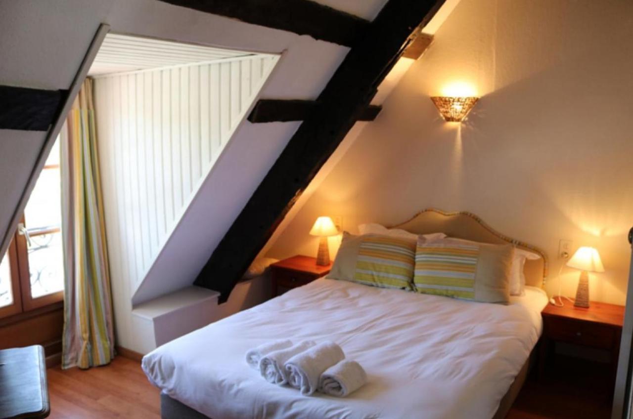 Le Poisson Ivre Bed & Breakfast Dinan Ngoại thất bức ảnh