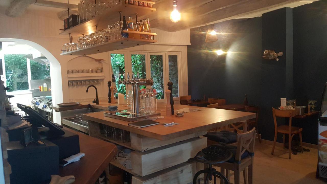 Le Poisson Ivre Bed & Breakfast Dinan Ngoại thất bức ảnh